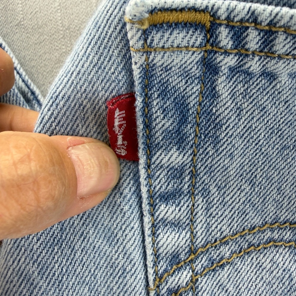 Levi's Premium Wedgie Straight Jeans Cotton Light Wash Size 26 Button Fly - Picture 3 of 13